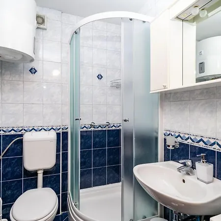 Apartamento With Terrace *